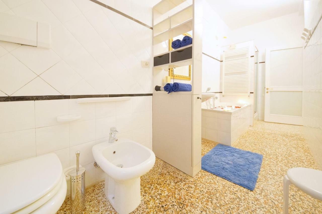 Santa Marina Apartment Rialto Venecia Exterior foto