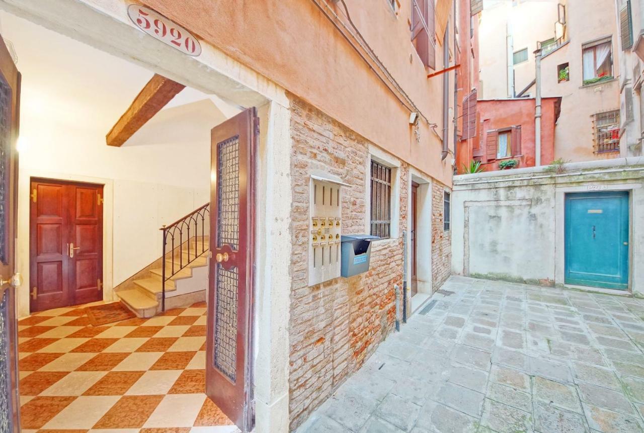 Santa Marina Apartment Rialto Venecia Exterior foto